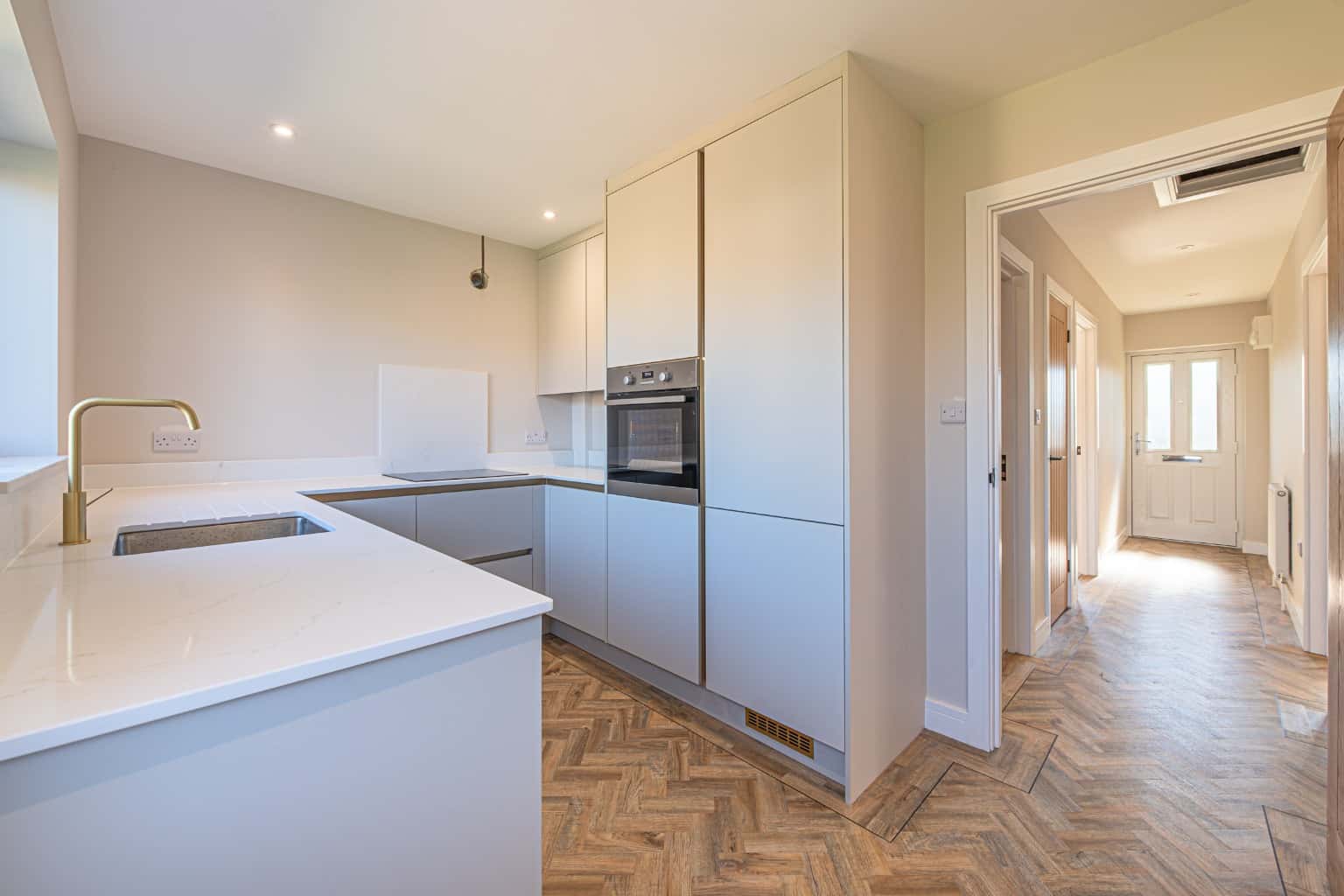 REFURBISHED TWO BED HOME WITH BAY LOUNGE, DRIVEWAY & GARDEN IN EATON SOCON – NO CHAIN Property image 2