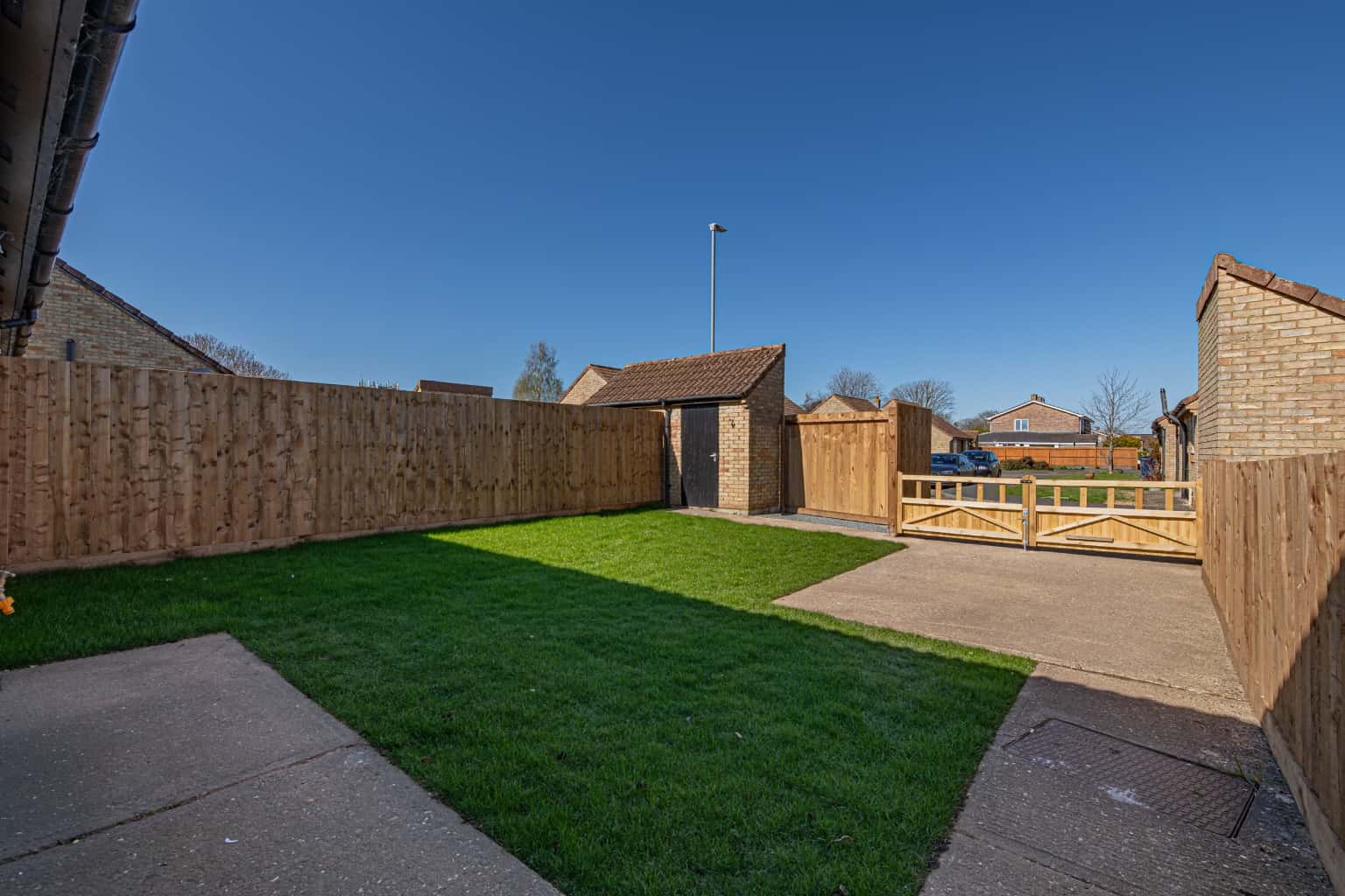 REFURBISHED TWO BED HOME WITH BAY LOUNGE, DRIVEWAY & GARDEN IN EATON SOCON – NO CHAIN Property image 11