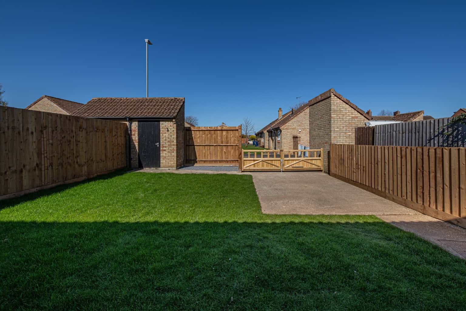 REFURBISHED TWO BED HOME WITH BAY LOUNGE, DRIVEWAY & GARDEN IN EATON SOCON – NO CHAIN Property image 13
