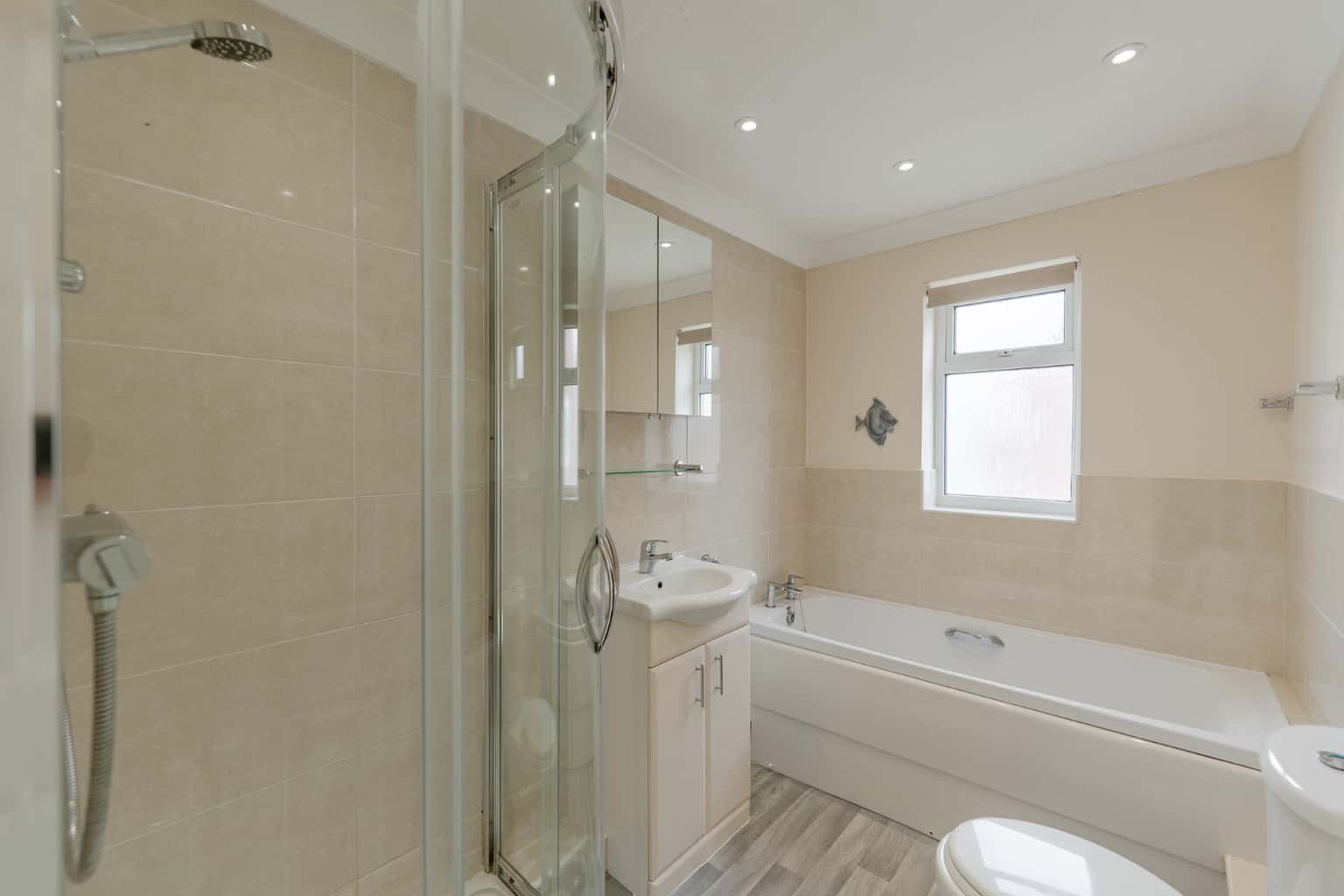 2 Bedroom maisonette for sale Property image 4