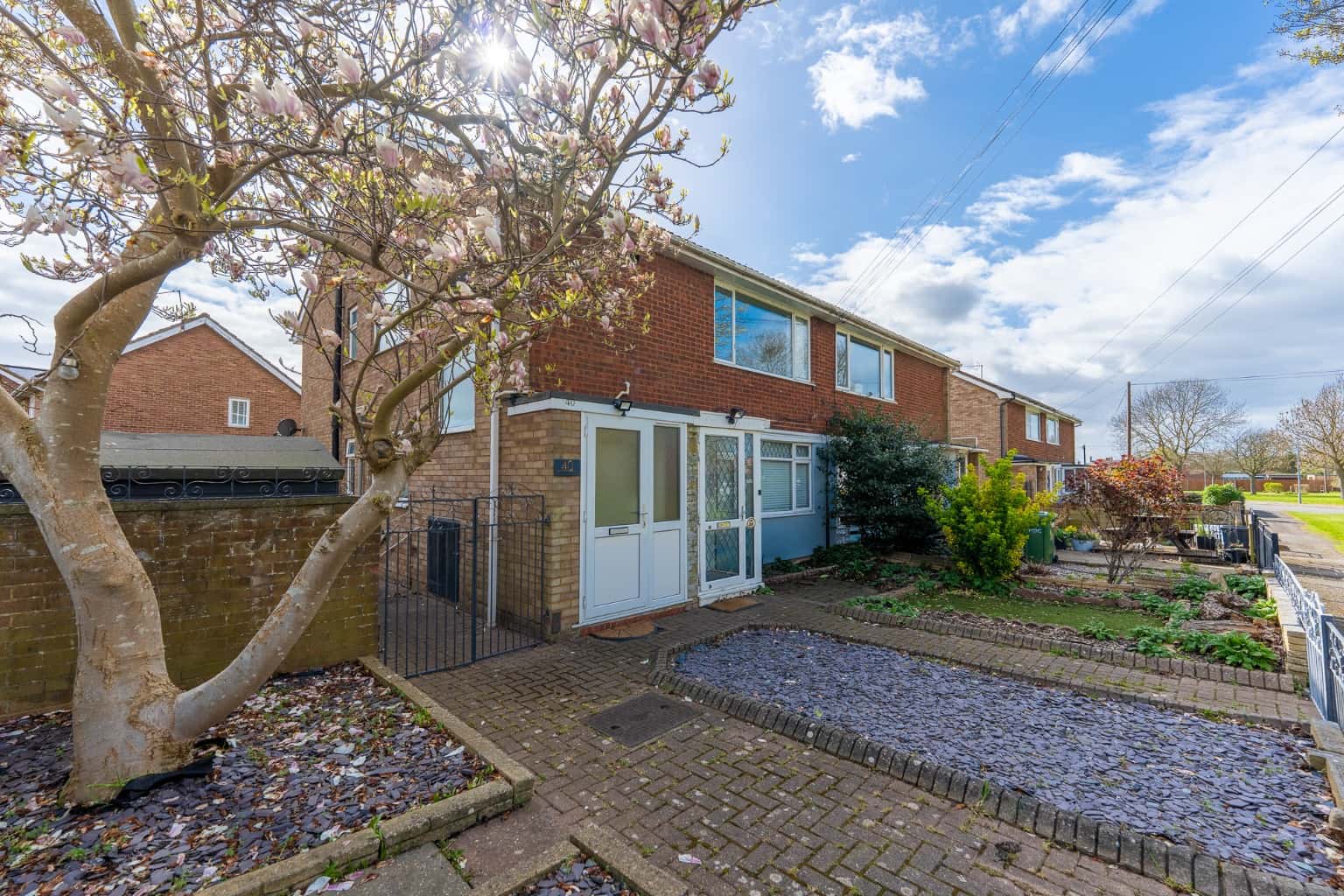 2 Bedroom maisonette for sale Property image 1