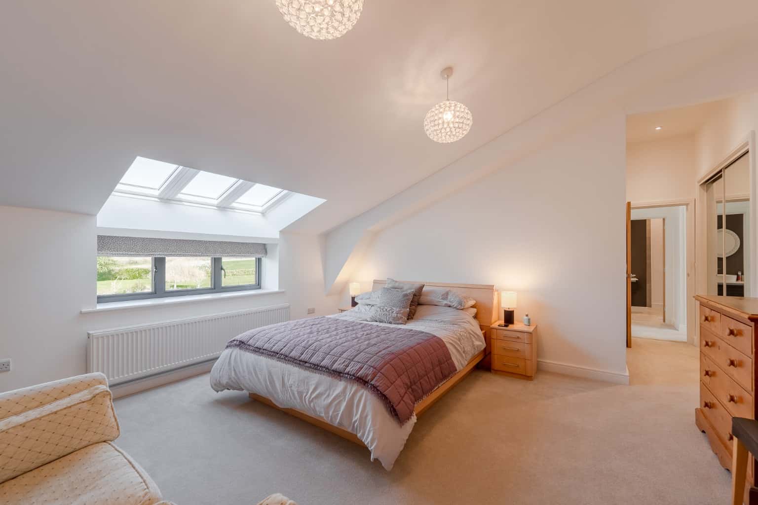 Stunning 4 Bed Semi-Detached Barn Conversion: Rural Charm, Modern Luxury Near St Neots Property image 11