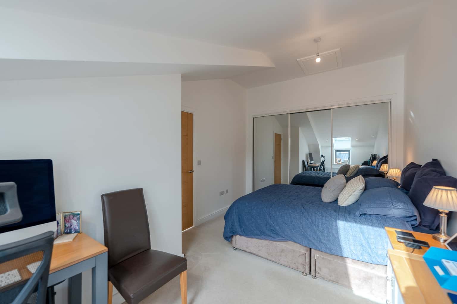 Stunning 4 Bed Semi-Detached Barn Conversion: Rural Charm, Modern Luxury Near St Neots Property image 21