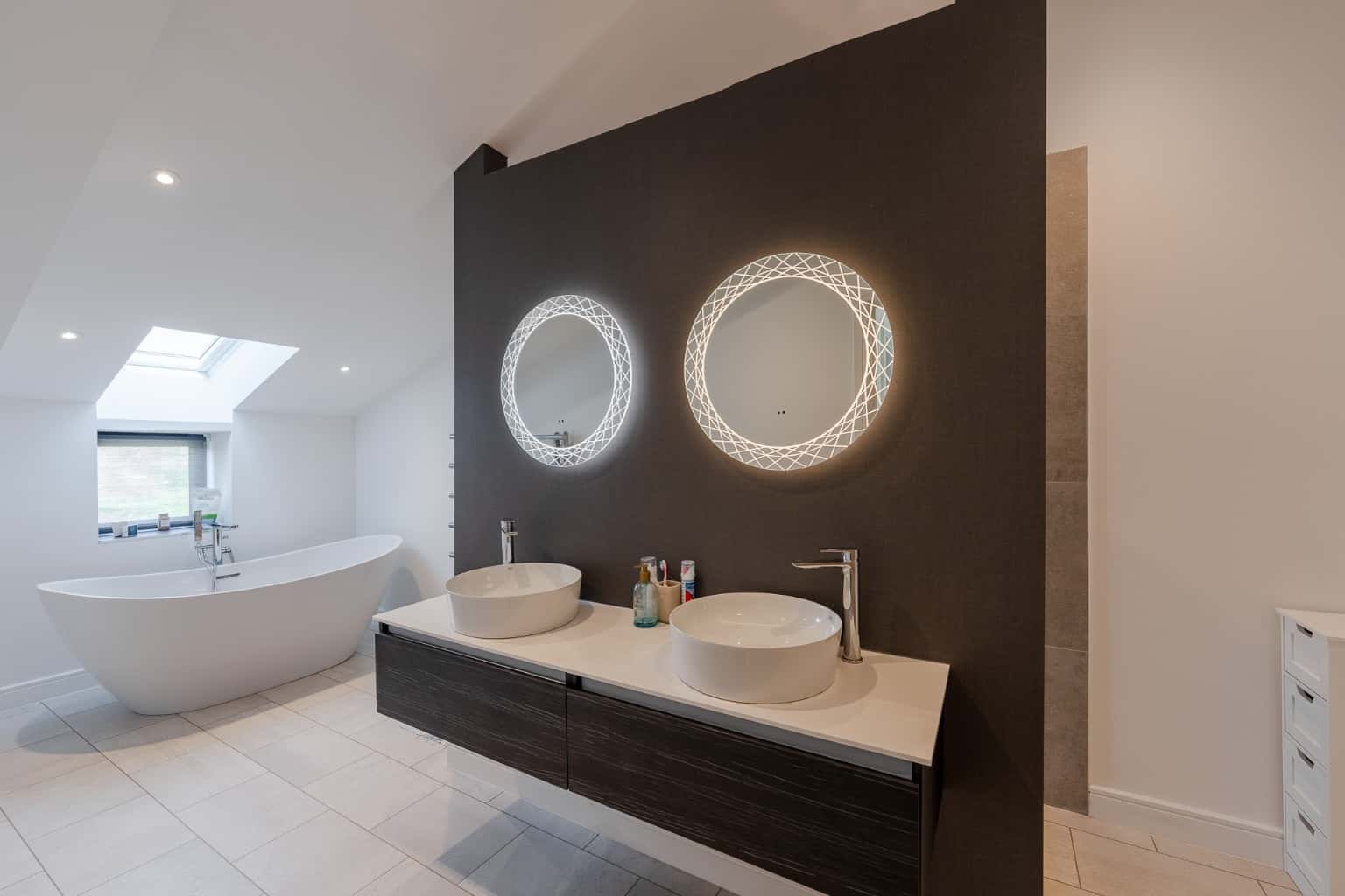 Stunning 4 Bed Semi-Detached Barn Conversion: Rural Charm, Modern Luxury Near St Neots Property image 14