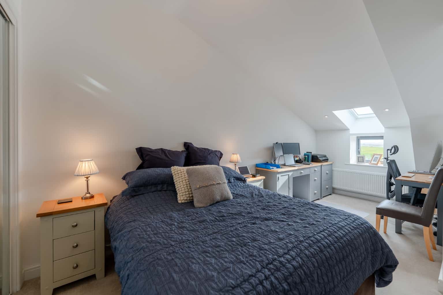 Stunning 4 Bed Semi-Detached Barn Conversion: Rural Charm, Modern Luxury Near St Neots Property image 15