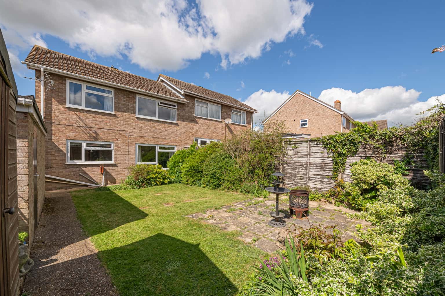 Three bedroom semi detached home located in Humberley Close Eynesbury. Property image 5