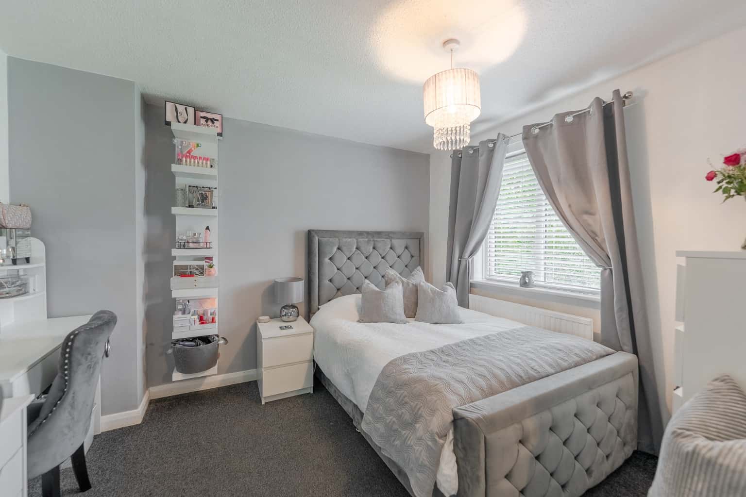 Beautifully extended four bedroom end of terrace property overlooking open green space to front Property image 20