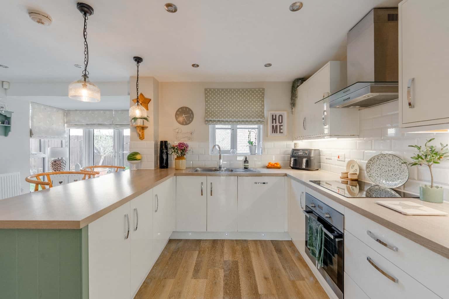 Detached Four-Bedroom Family Home with Garage in Clare Close, Papworth Everard Property image 3