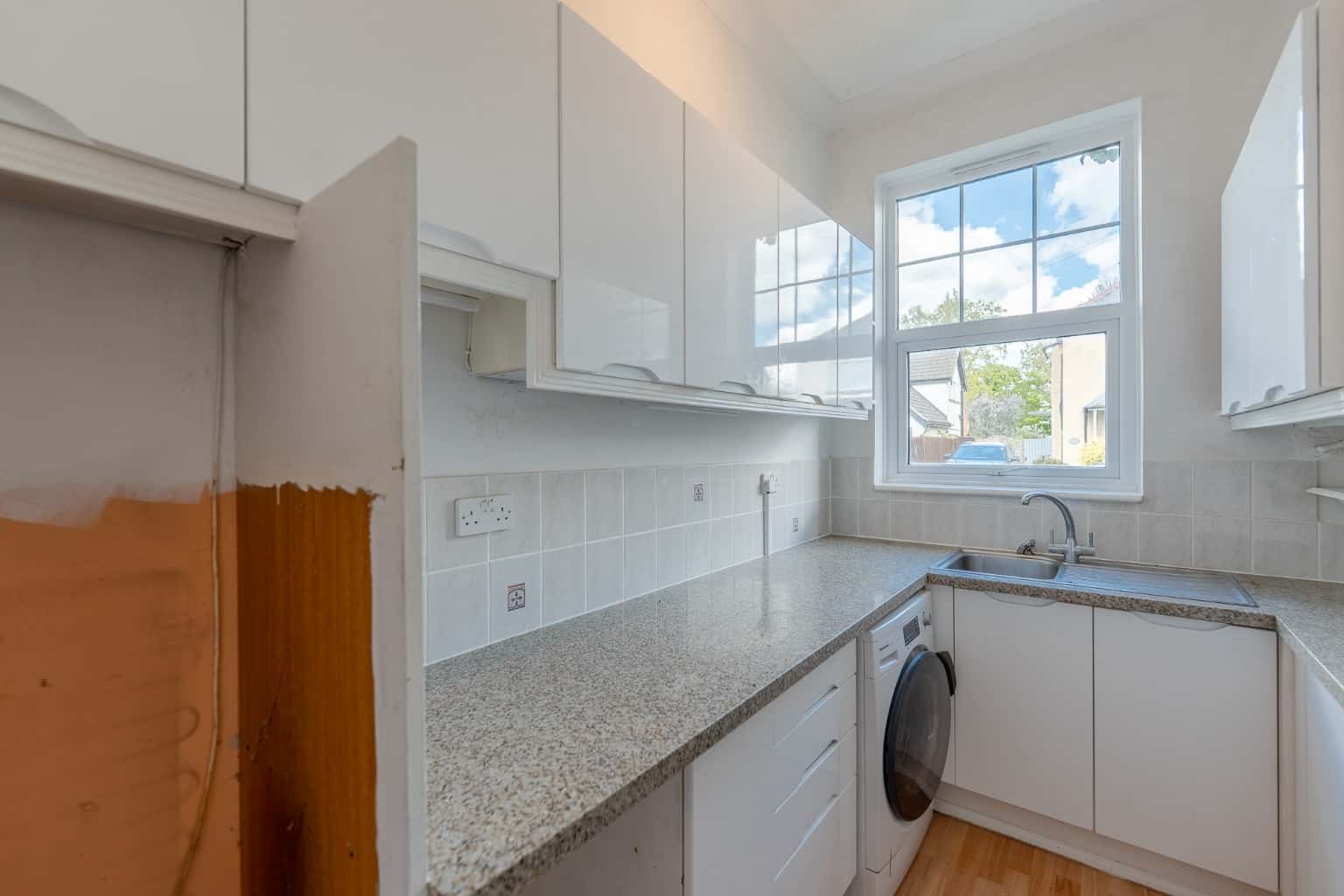 Spacious One Bedroom Ground Floor Flat with Parking, Long Lease & Prime St Neots Location Property image 6