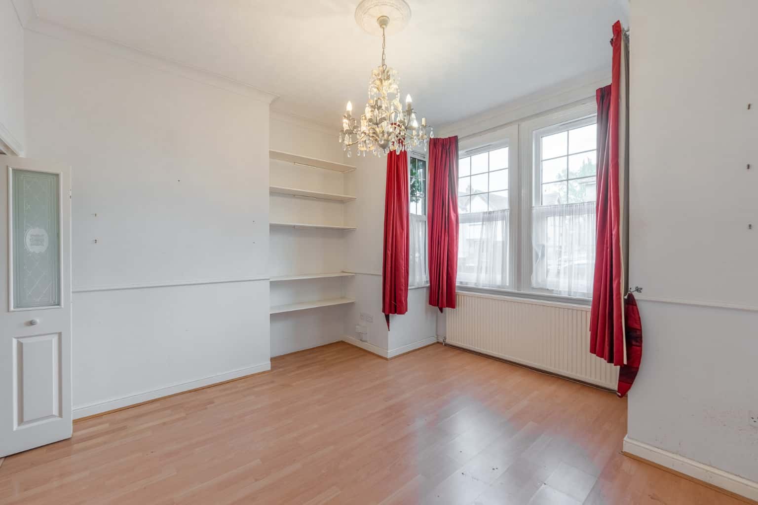 Spacious One Bedroom Ground Floor Flat with Parking, Long Lease & Prime St Neots Location Property image 3
