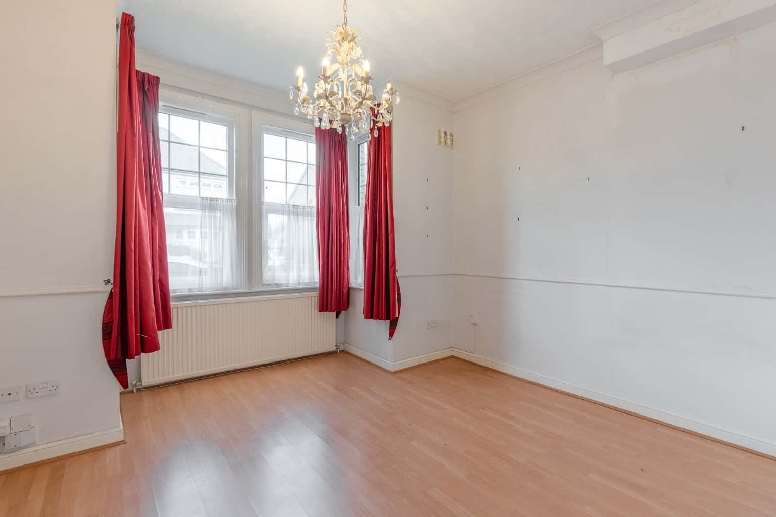 Spacious One Bedroom Ground Floor Flat with Parking, Long Lease & Prime St Neots Location Property image 2