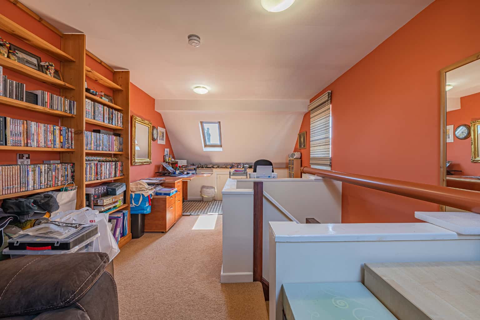 THREE BEDROOM END TERRACE WITH DRIVEWAY IN OLD EYNESBURY CLOSE TO TOWN AND RIVER OUSE GREAT LOCATION Property image 8