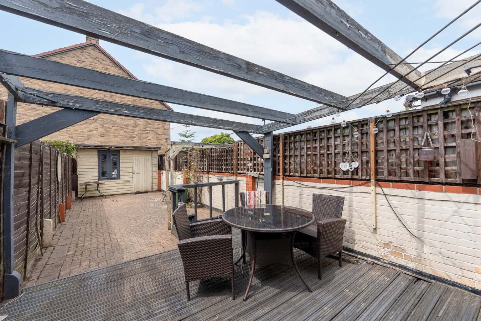 TWO BEDROOM COTTAGE CLOSE TO THE TOWN CENTRE Property image 8