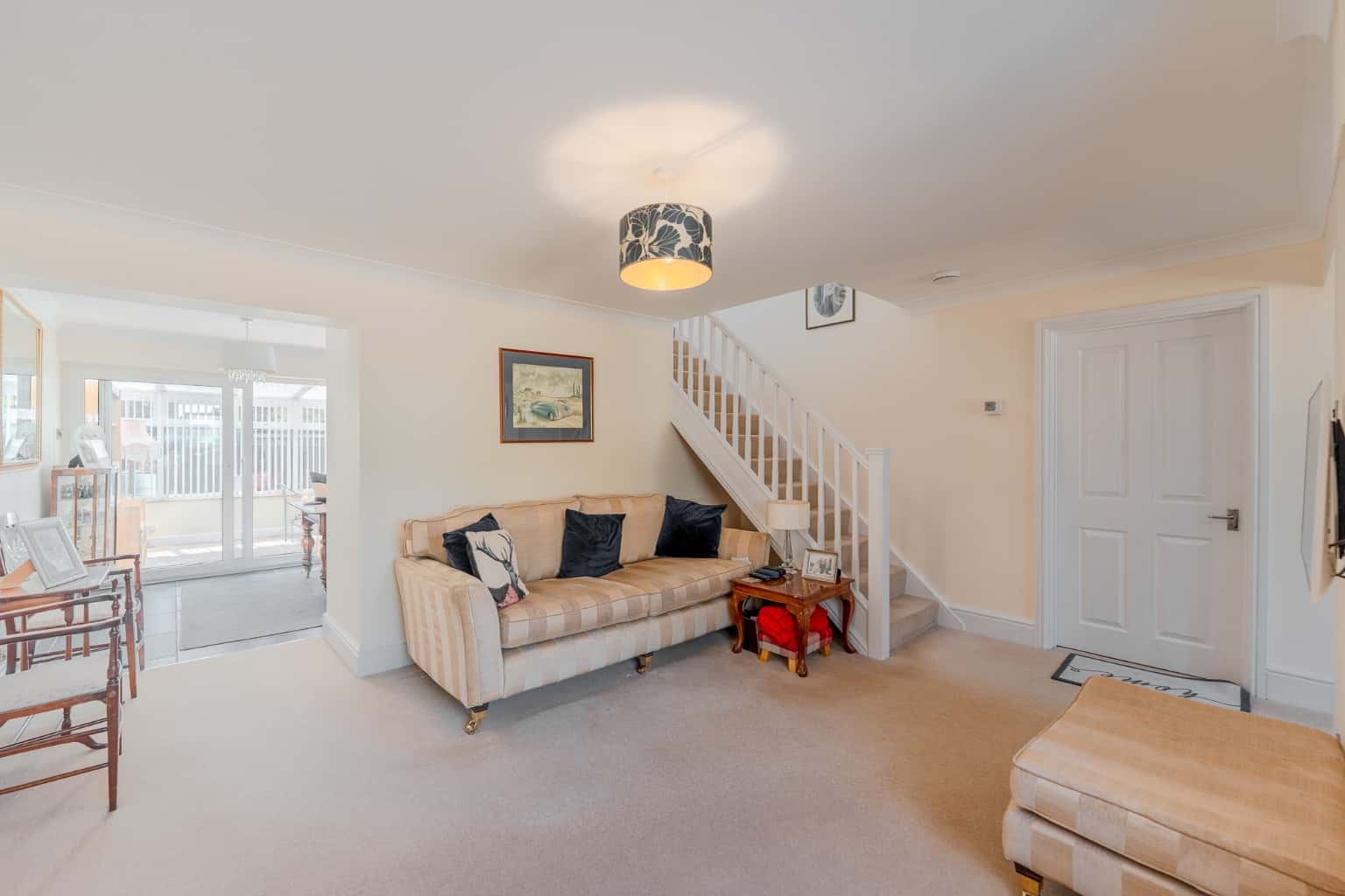 STUNNING EXTENDED FOUR BEDROOM SEMI DETACHED HOME IN PRIME ST NEOTS LOCATION WITH PARKING READY NOW! Property image 5