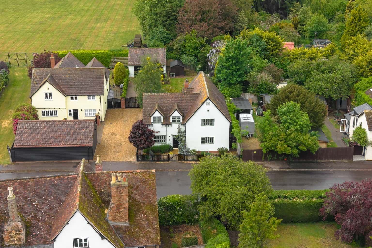 An attractive four bedroom detached family home with west facing mature gardens and double garage Property image 41