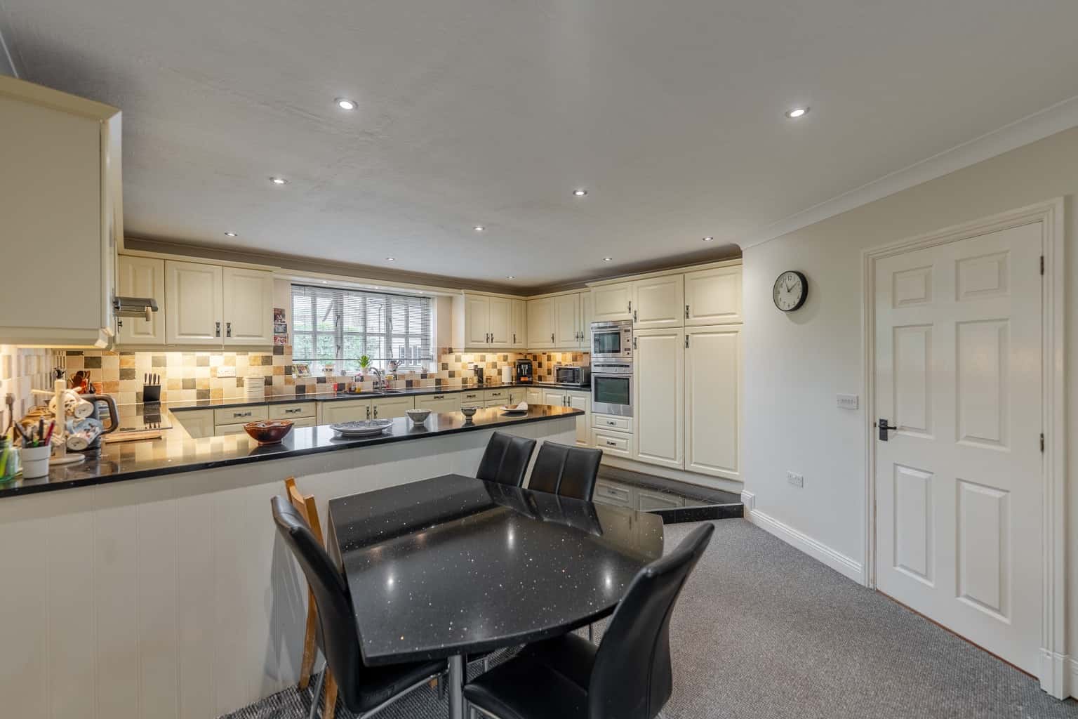 An attractive four bedroom detached family home with west facing mature gardens and double garage Property image 10