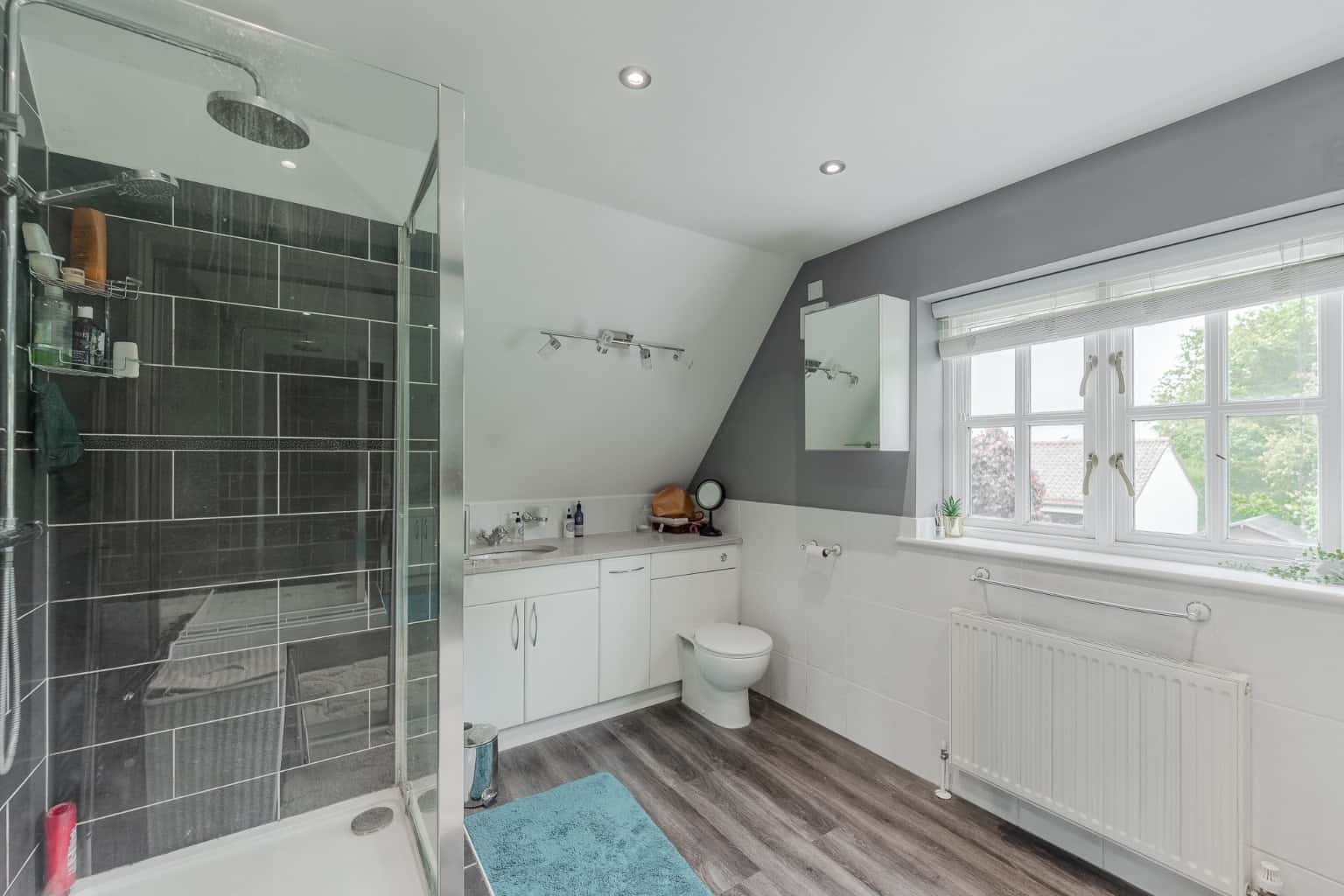 An attractive four bedroom detached family home with west facing mature gardens and double garage Property image 20