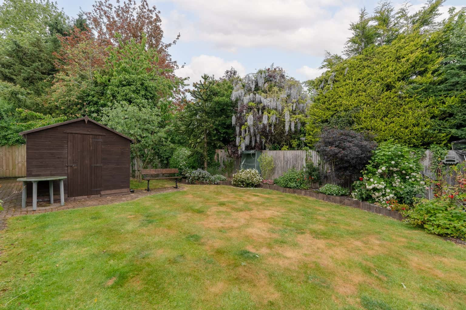 An attractive four bedroom detached family home with west facing mature gardens and double garage Property image 33