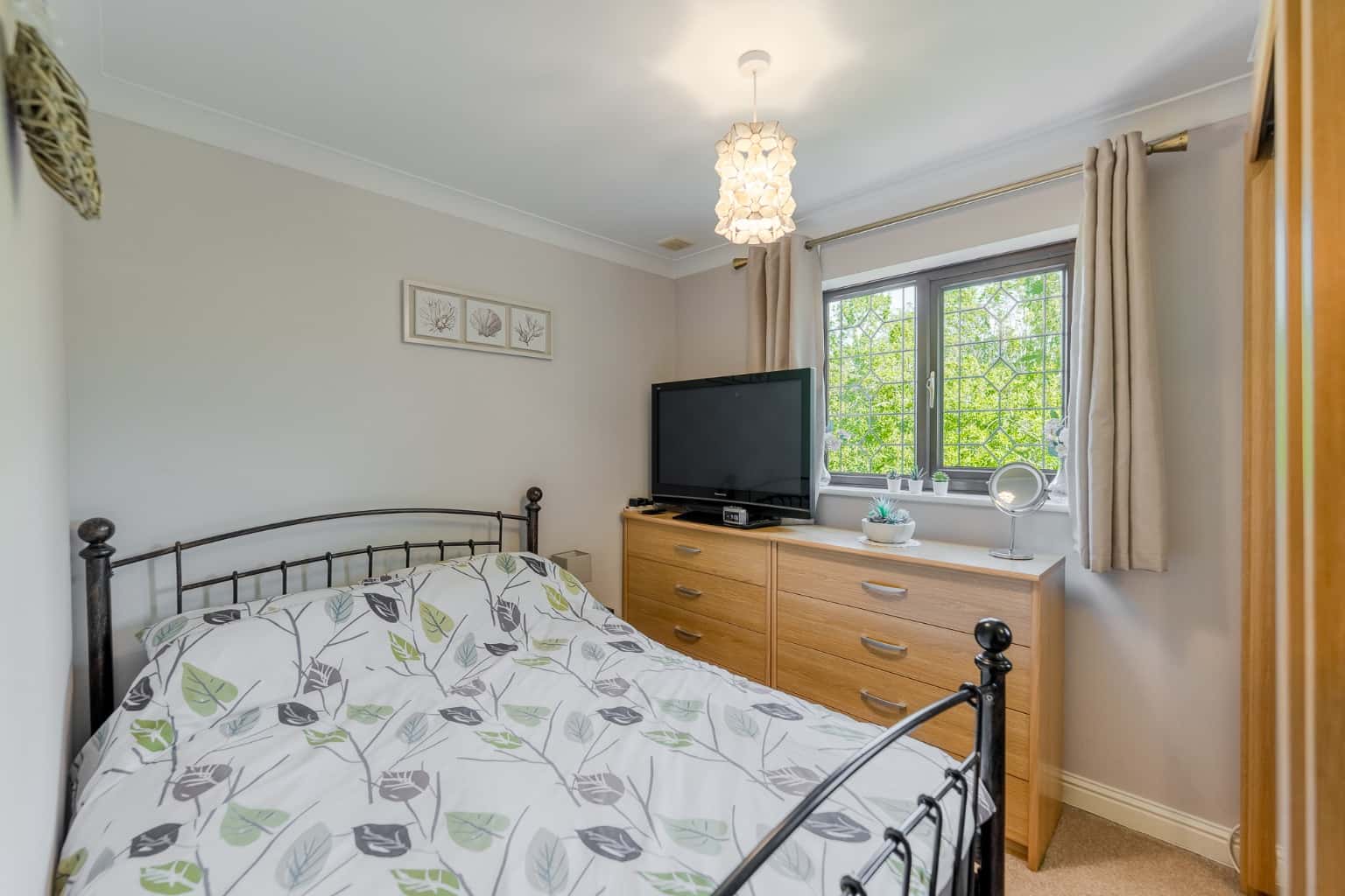 Beautifully Presented Four Bedroom Detached Home with Double Garage in Spaldwick, Huntingdon Property image 21
