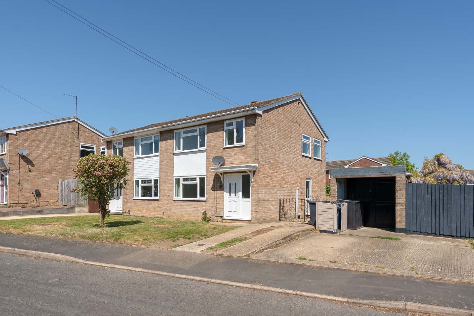 Charming 3-Bedroom Semi-Detached Home in Fenstanton Offered with No Onward Chain Property image 1