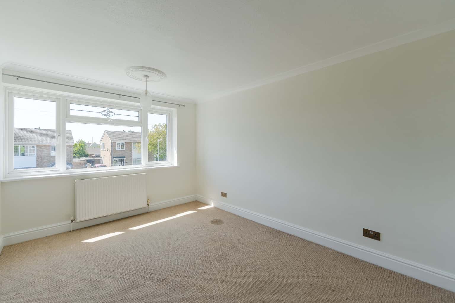 Charming 3-Bedroom Semi-Detached Home in Fenstanton Offered with No Onward Chain Property image 6