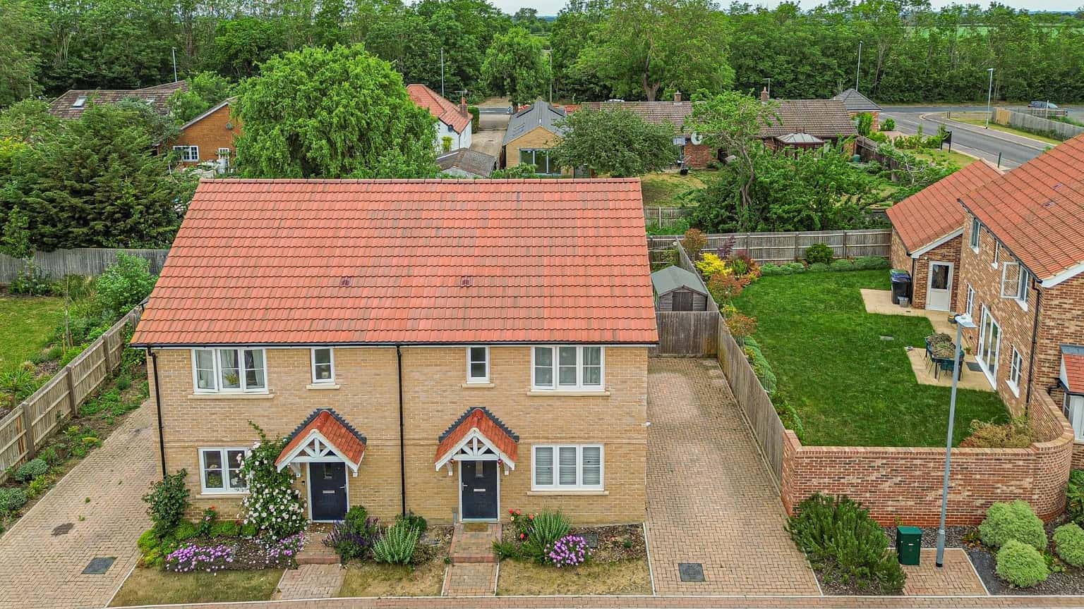 Stunning Two Bedroom Semi-Detached Home in Quiet Hardwick Cul-de-Sac Property image 22