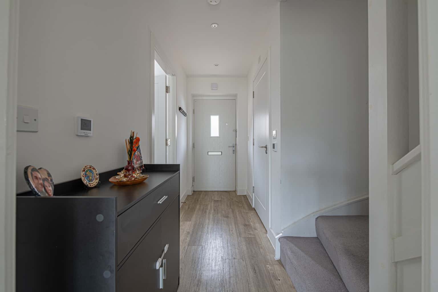 Stunning Two Bedroom Semi-Detached Home in Quiet Hardwick Cul-de-Sac Property image 9
