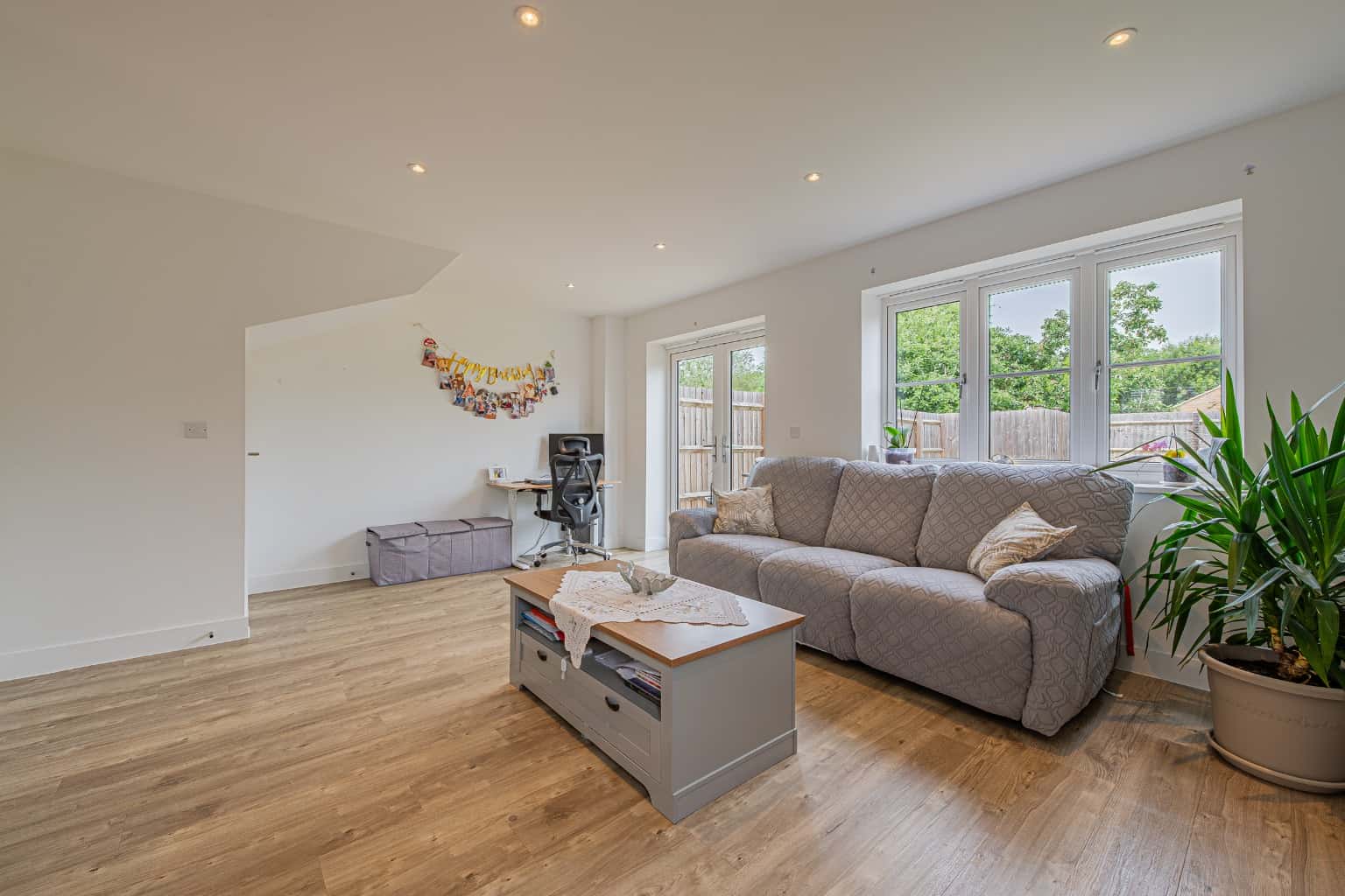 Stunning Two Bedroom Semi-Detached Home in Quiet Hardwick Cul-de-Sac Property image 6