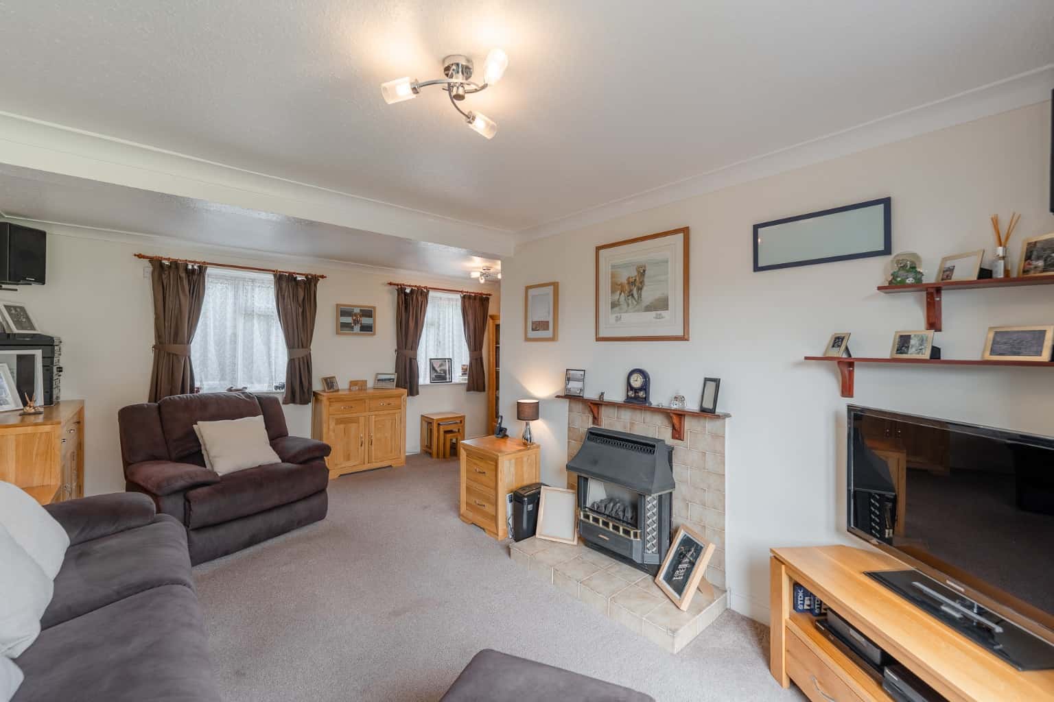 A three bedroom family home occupying a desirable corner plot. Property image 9