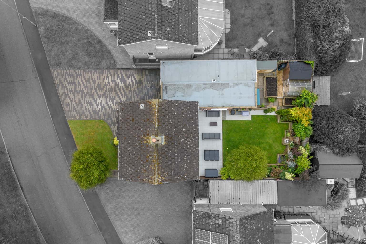 Exceptional Extended Detached Family Home with West-Facing Garden in Sought-After Great Staughton Property image 13