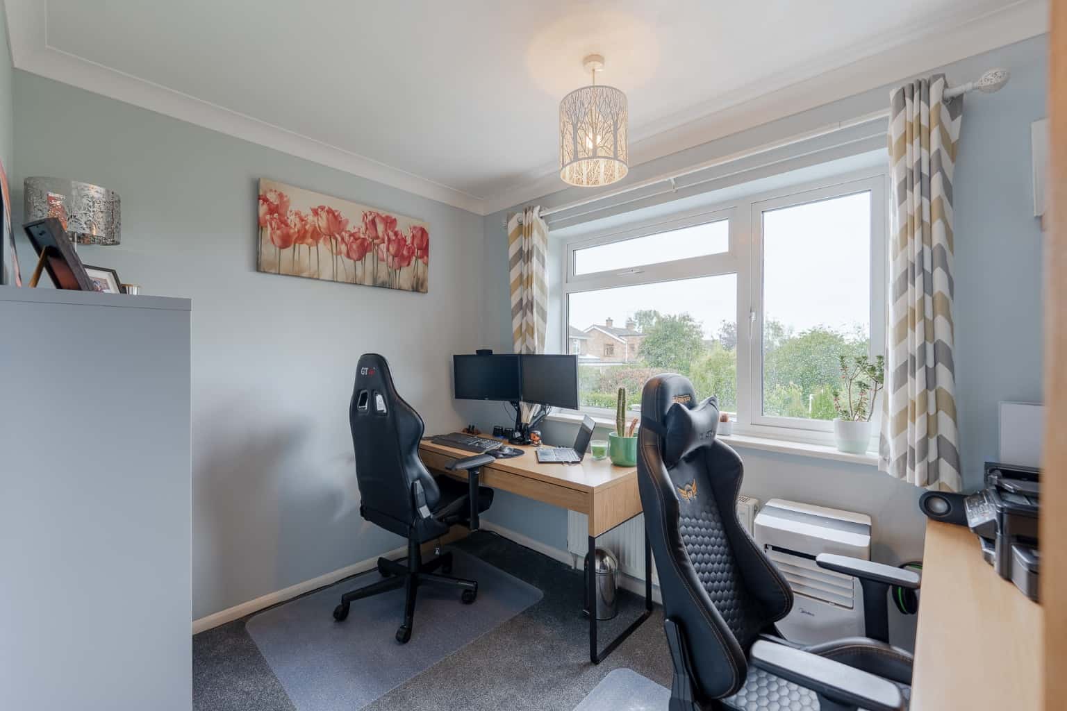Exceptional Extended Detached Family Home with West-Facing Garden in Sought-After Great Staughton Property image 16
