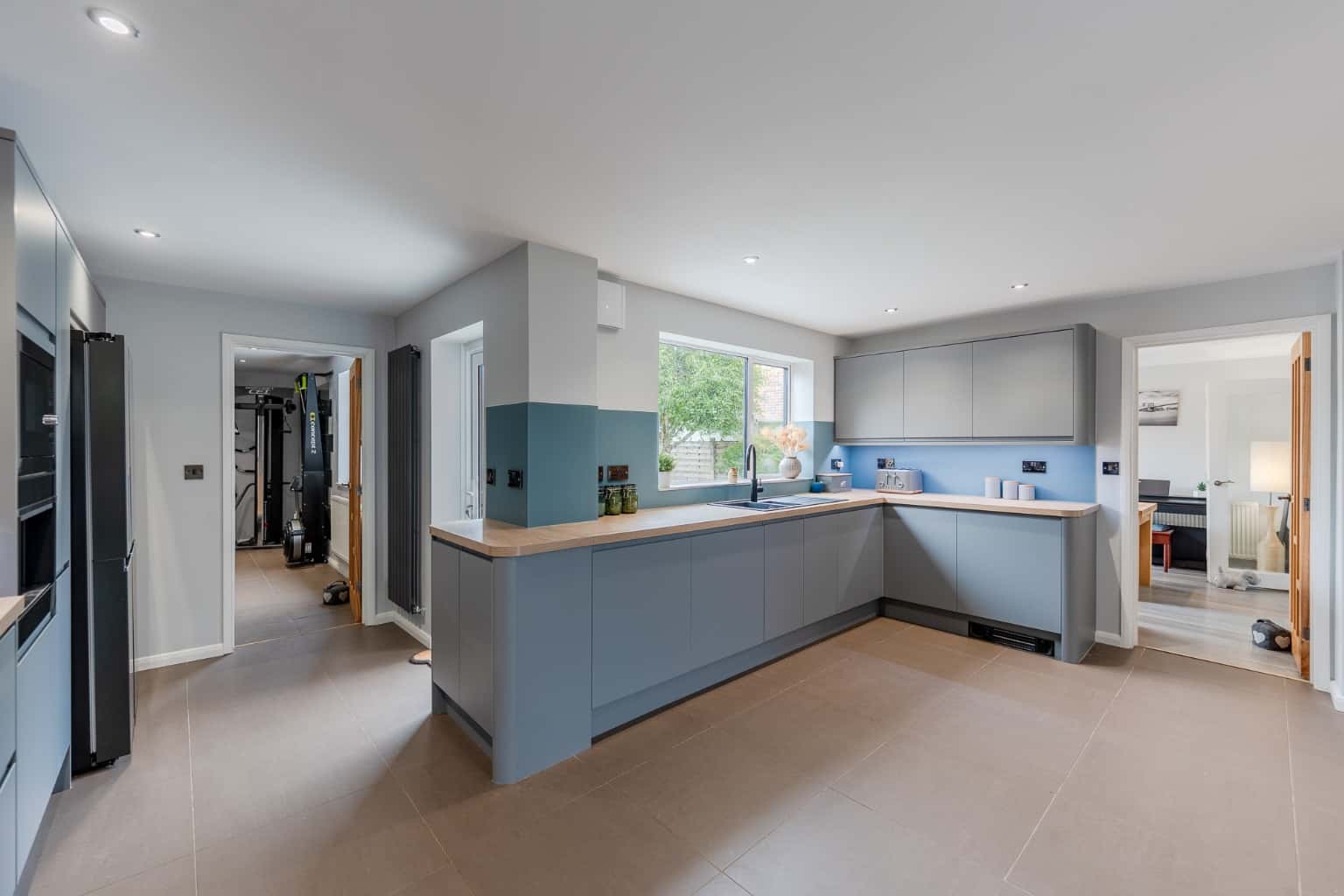 Exceptional Extended Detached Family Home with West-Facing Garden in Sought-After Great Staughton Property image 3
