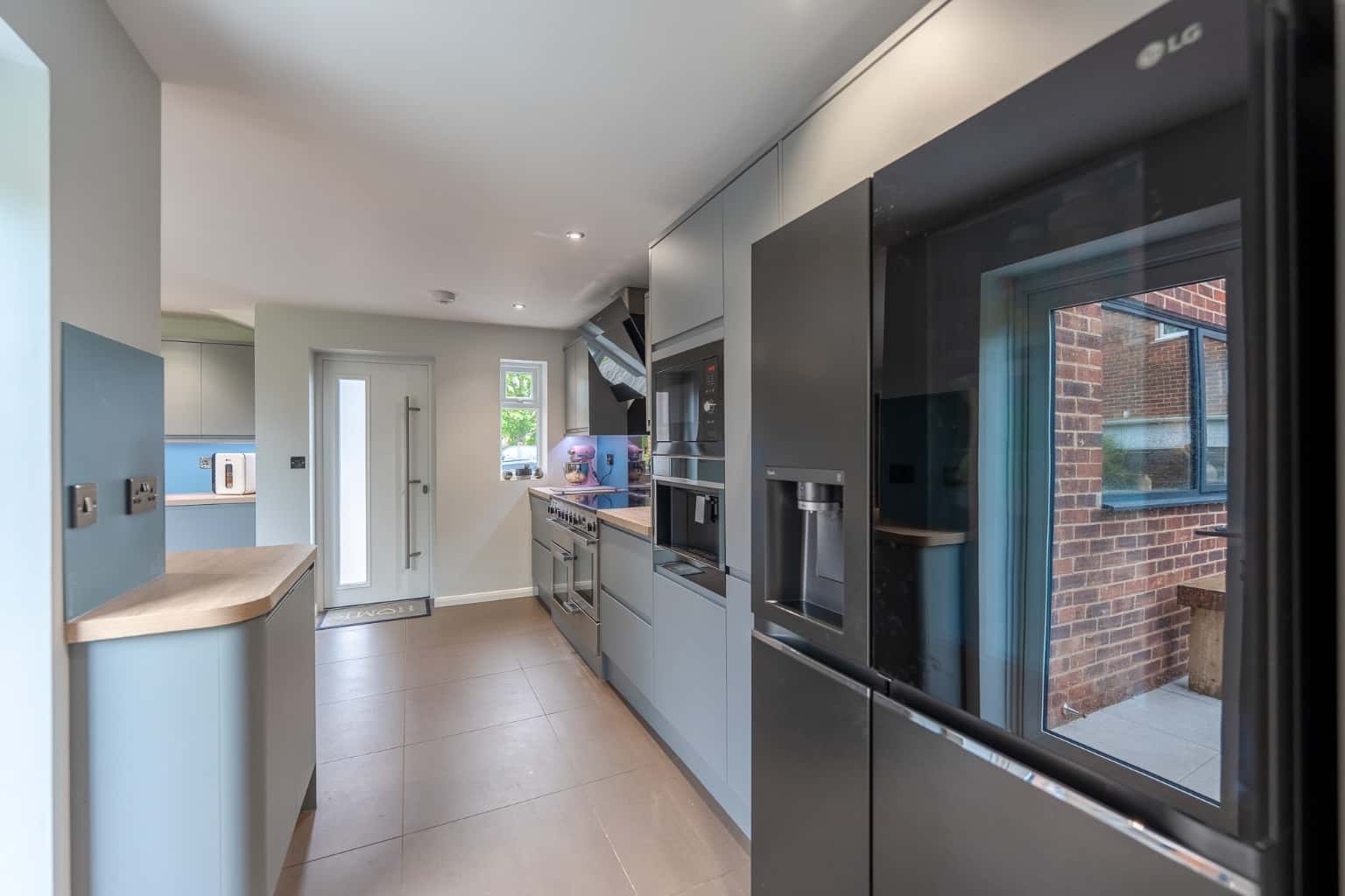 Exceptional Extended Detached Family Home with West-Facing Garden in Sought-After Great Staughton Property image 9