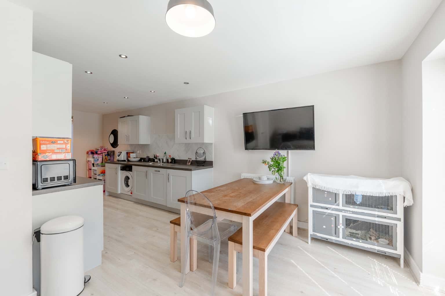 Spacious Four Bedroom Home in Sought-After Brampton Park, Huntingdon Property image 3