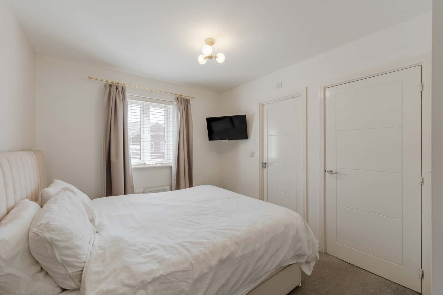 Spacious Four Bedroom Home in Sought-After Brampton Park, Huntingdon Property image 8