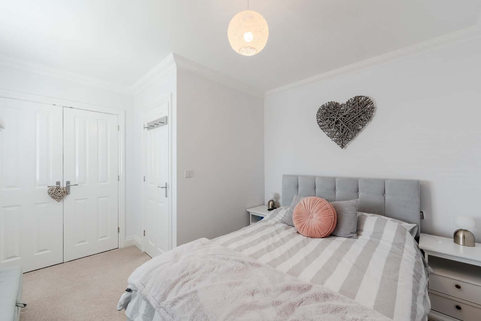 Immaculate Two Double Bedroom Home in Alconbury Weald Property image 6