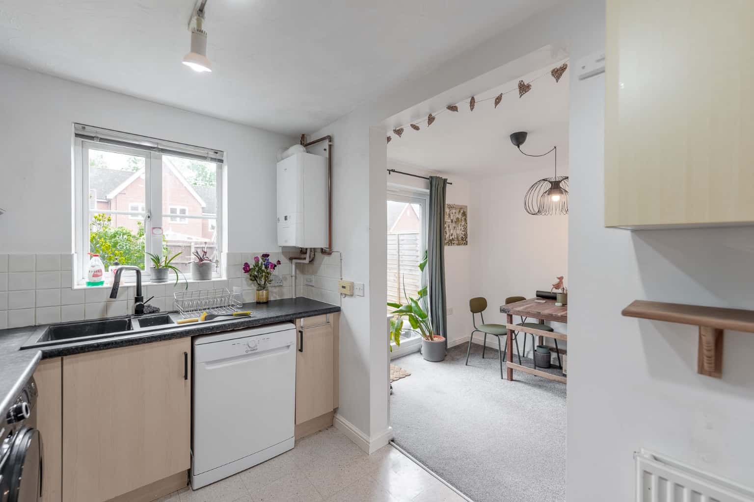*** Guide Price £300,000 - £325,000 *** Charming 3-Bed Home in Papworth Everard with Garage Property image 8