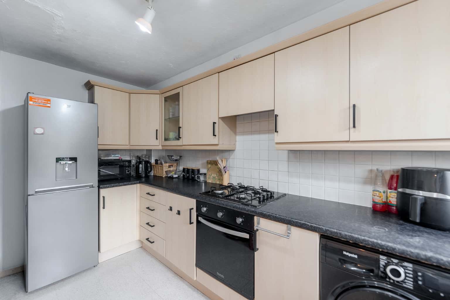 *** Guide Price £300,000 - £325,000 *** Charming 3-Bed Home in Papworth Everard with Garage Property image 9