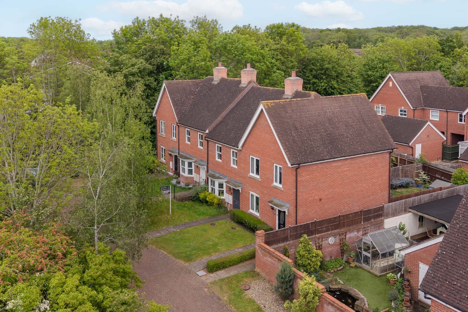 *** Guide Price £300,000 - £325,000 *** Charming 3-Bed Home in Papworth Everard with Garage Property image 17
