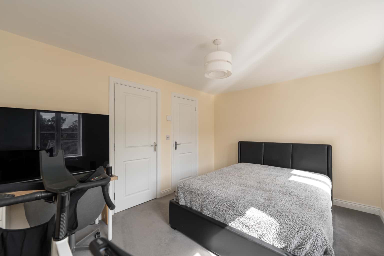 Immaculate 3 Double Bedroom Home in Popular Location Property image 11