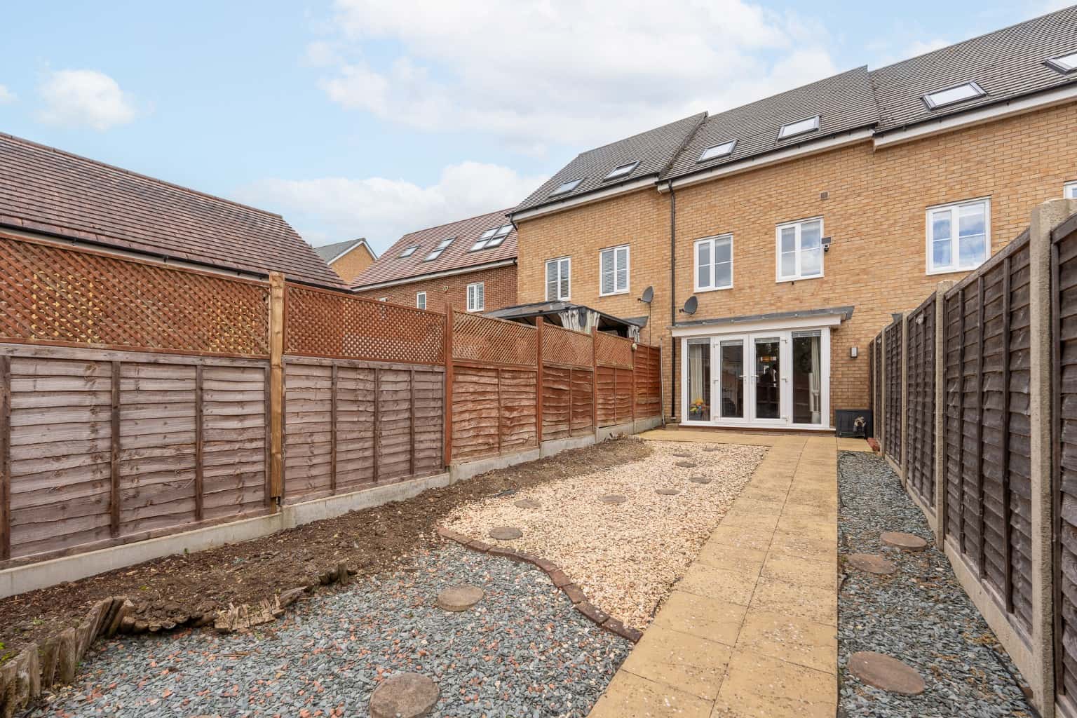 Immaculate 3 Double Bedroom Home in Popular Location Property image 19