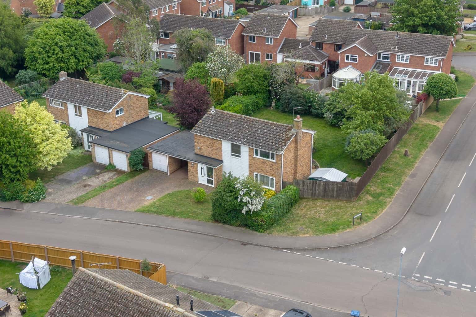 *** Guide Price £375,000 - £400,000 *** Executive Four Bedroom Detached Home in Earith Property image 1
