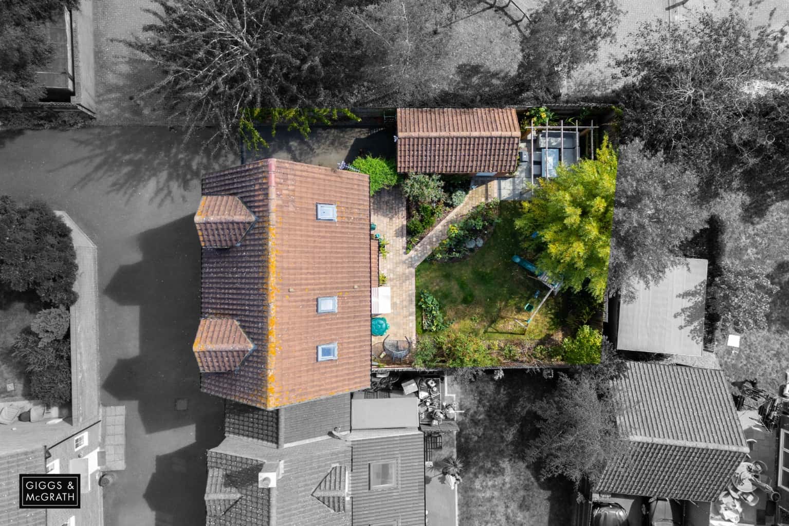 Well designed four double bedroom family home Property image 16
