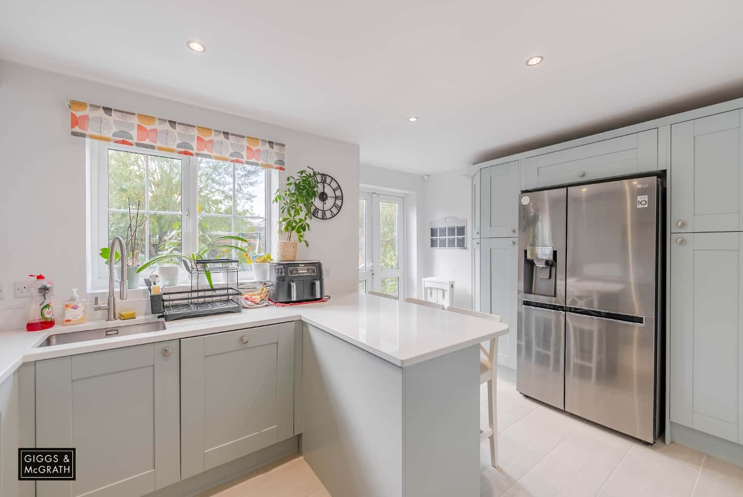 Well designed four double bedroom family home Property image 3