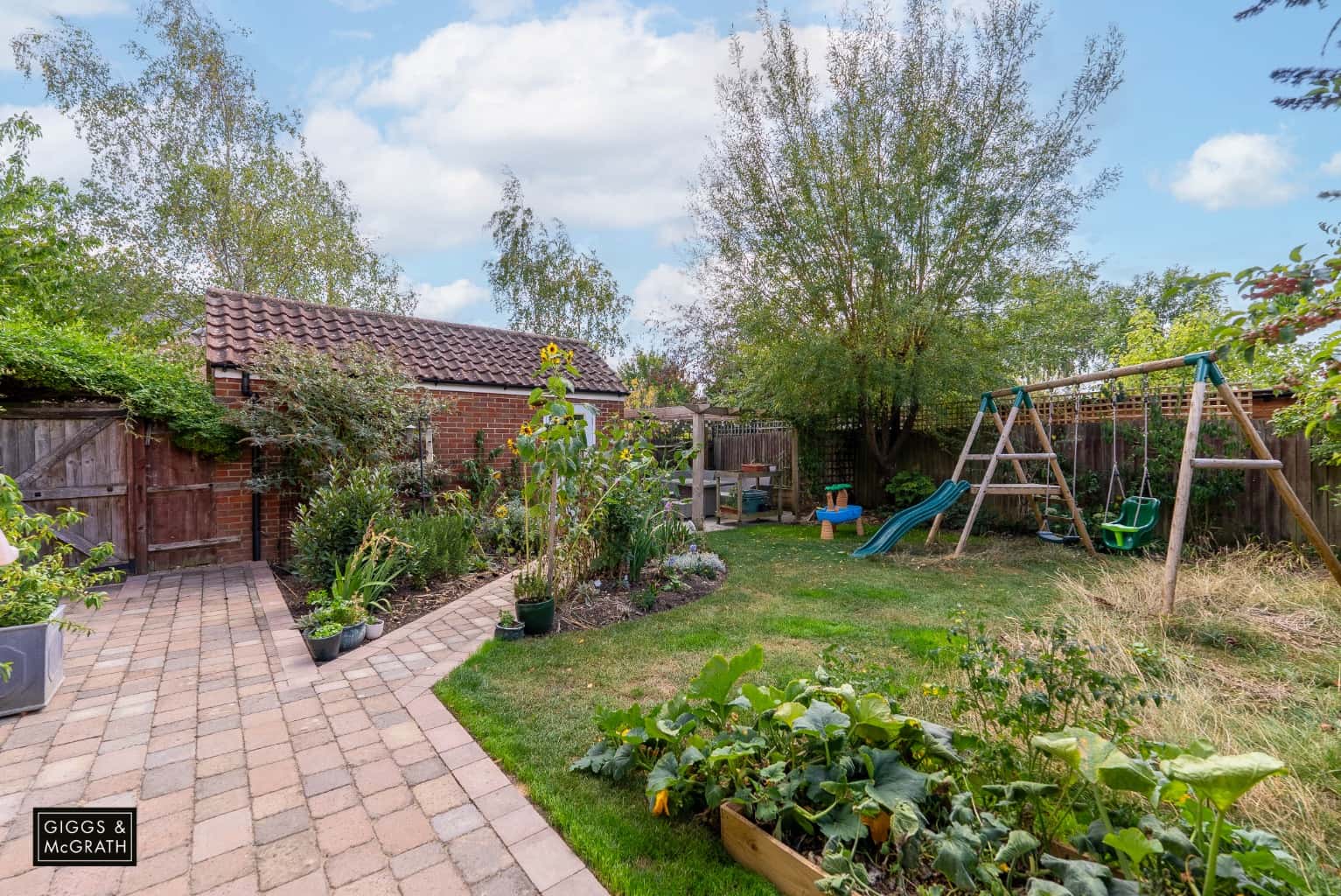Well designed four double bedroom family home Property image 21