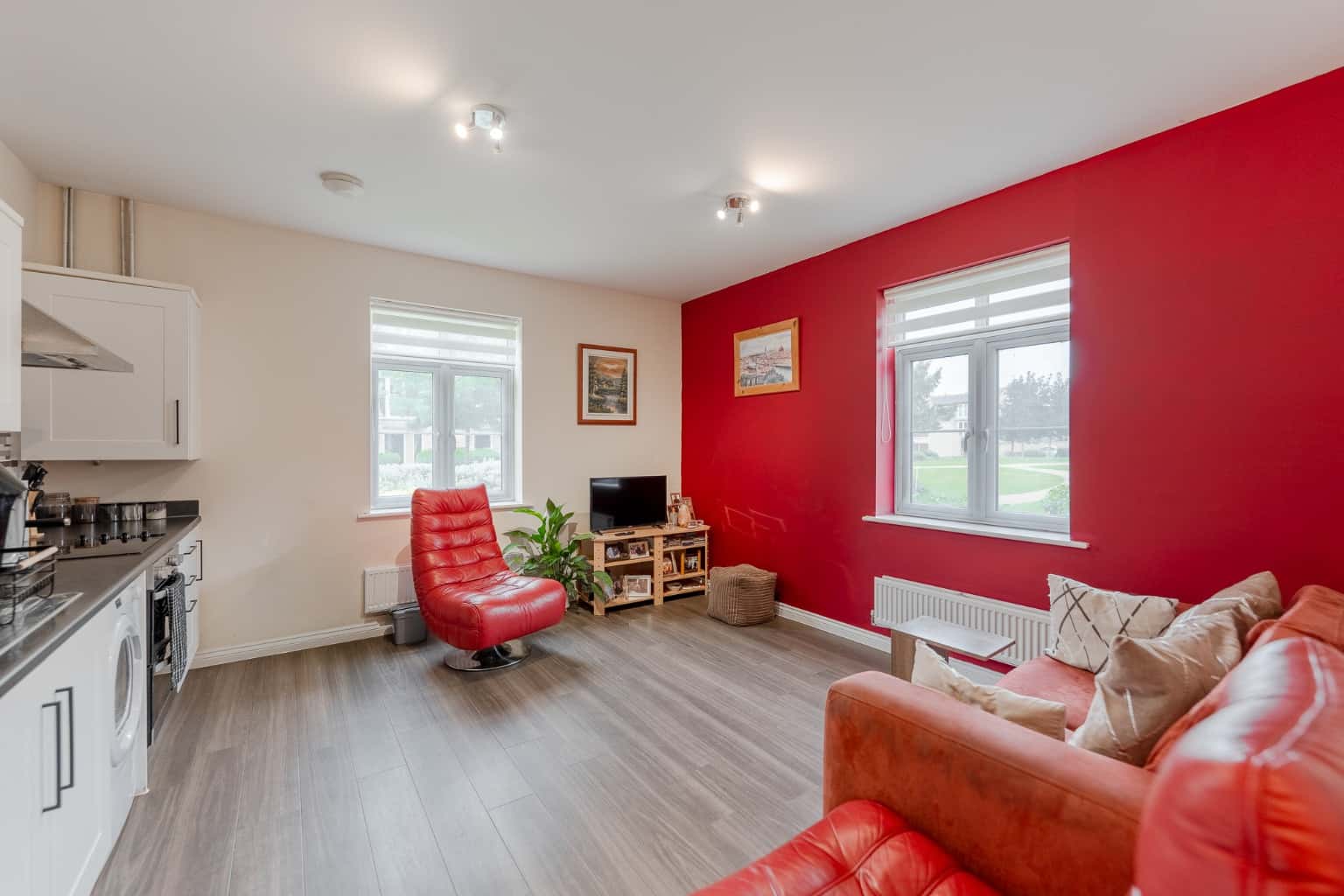 Two bedroom Apartment. Property image 3
