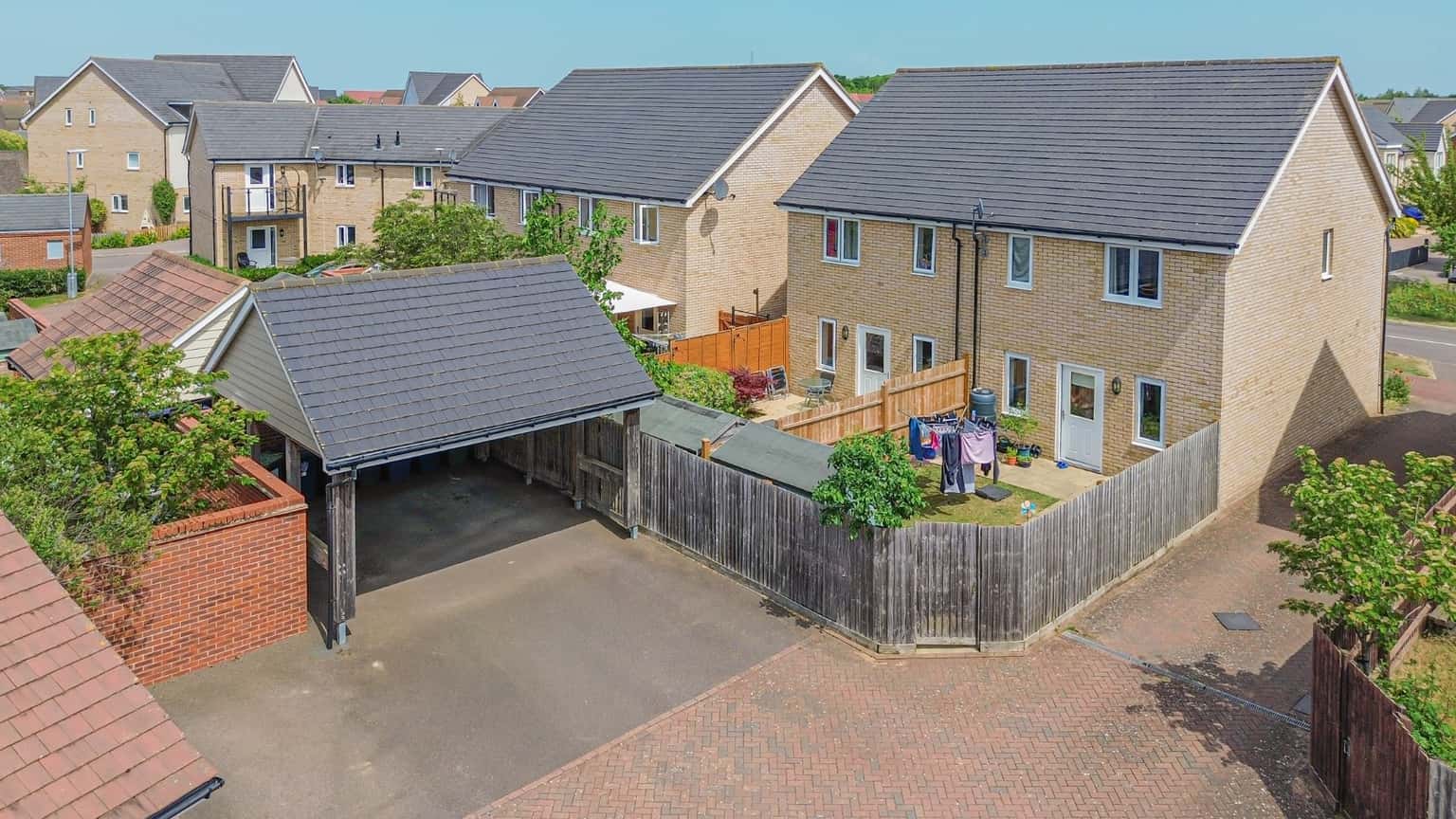 Charming 3 Bed Semi Detached Home In Popular Upper Cambourne Property image 5