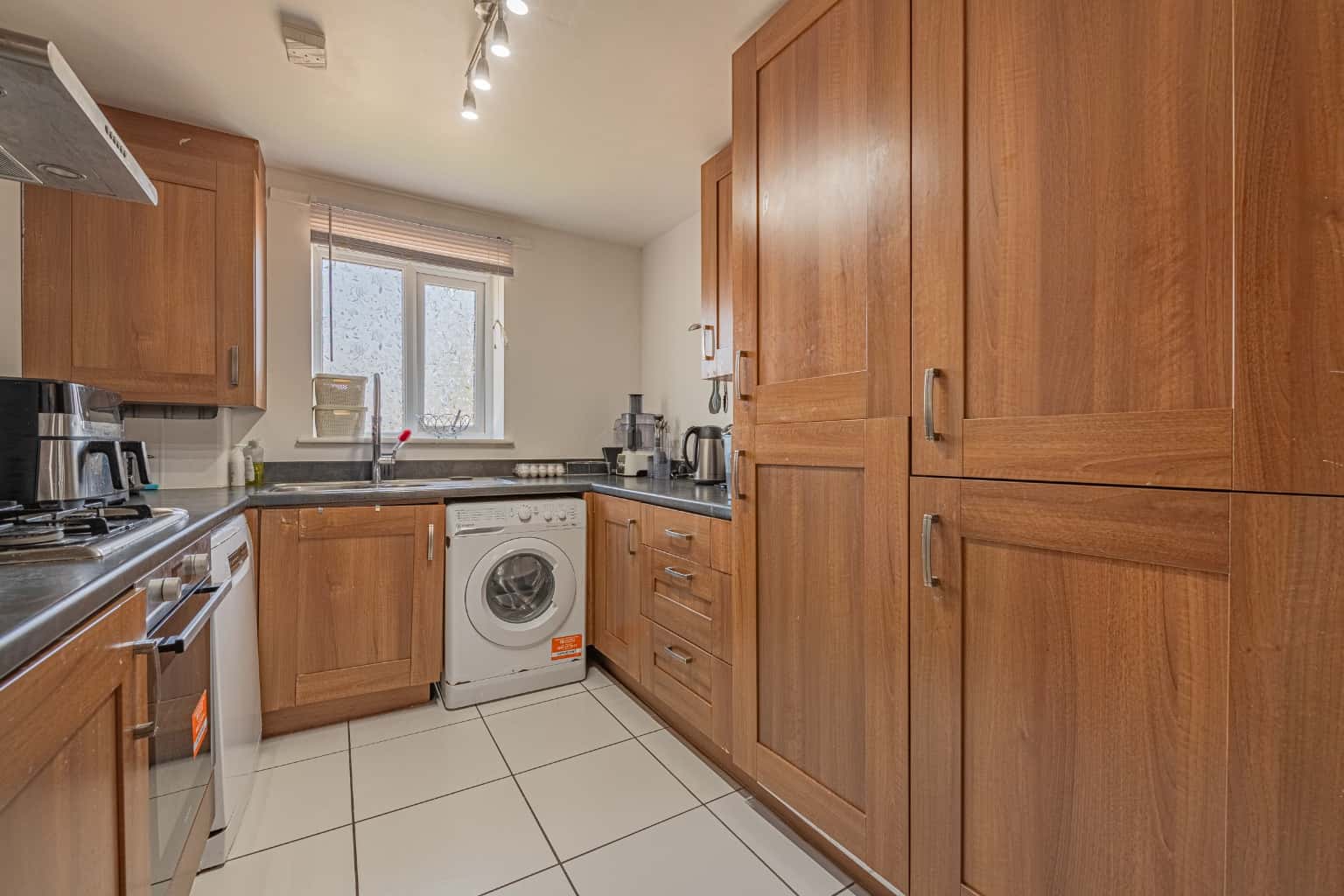 Charming 3 Bed Semi Detached Home In Popular Upper Cambourne Property image 7