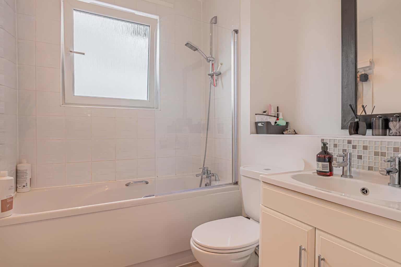 TWO BEDROOM PENTHOUSE WITH BALCONY Property image 7
