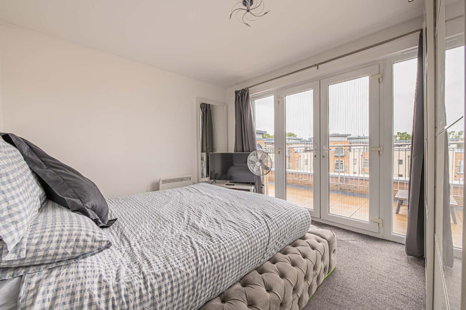 TWO BEDROOM PENTHOUSE WITH BALCONY Property image 5